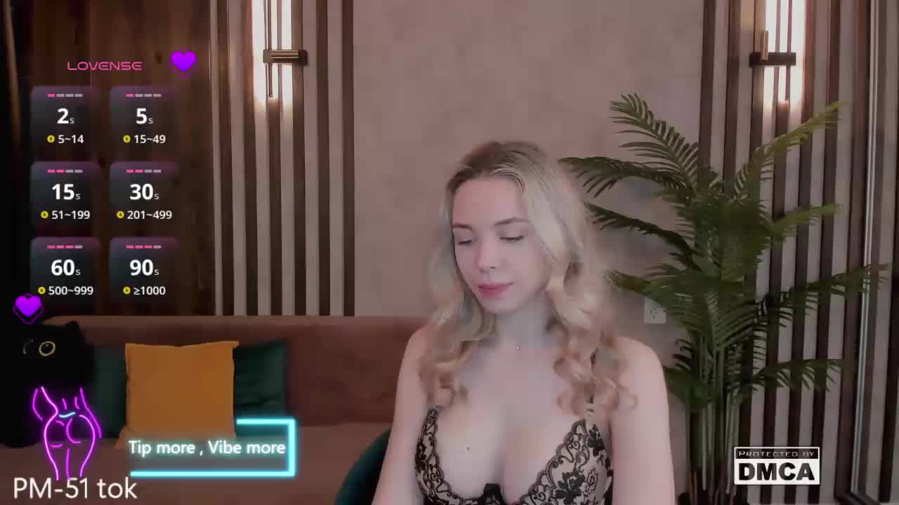 Hollywww Cam Show Recorded 2025-04-08