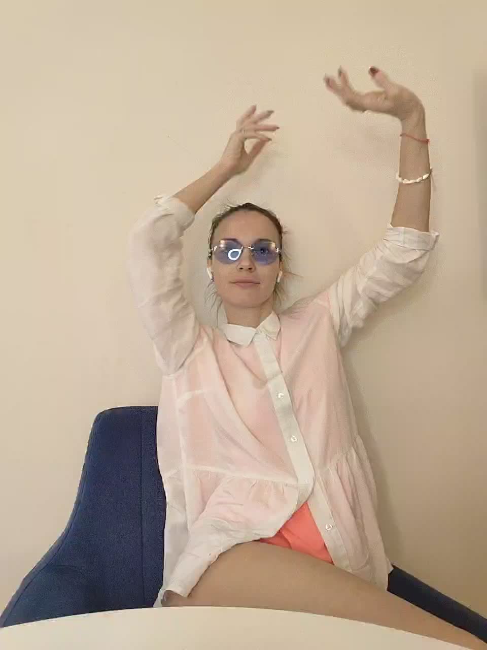 Lola3000 Cam Show Recorded 2025-04-08