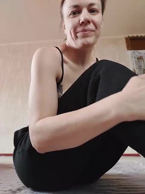 KissaHot Cam Show Recorded 2025-04-08