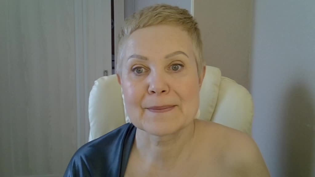 MadamMadam Cam Show Recorded 2025-04-08
