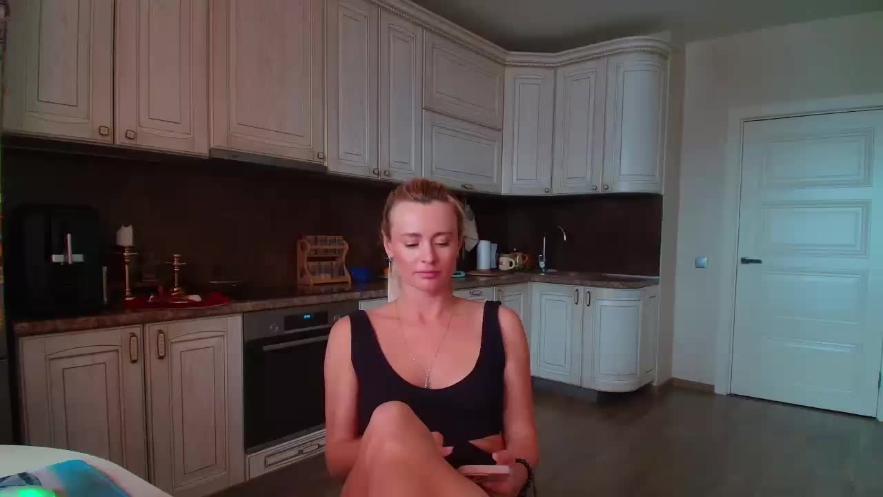 MissMotivated Cam Show Recorded 2025-04-08