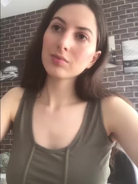 Hot-lina Cam Show Recorded 2025-04-08