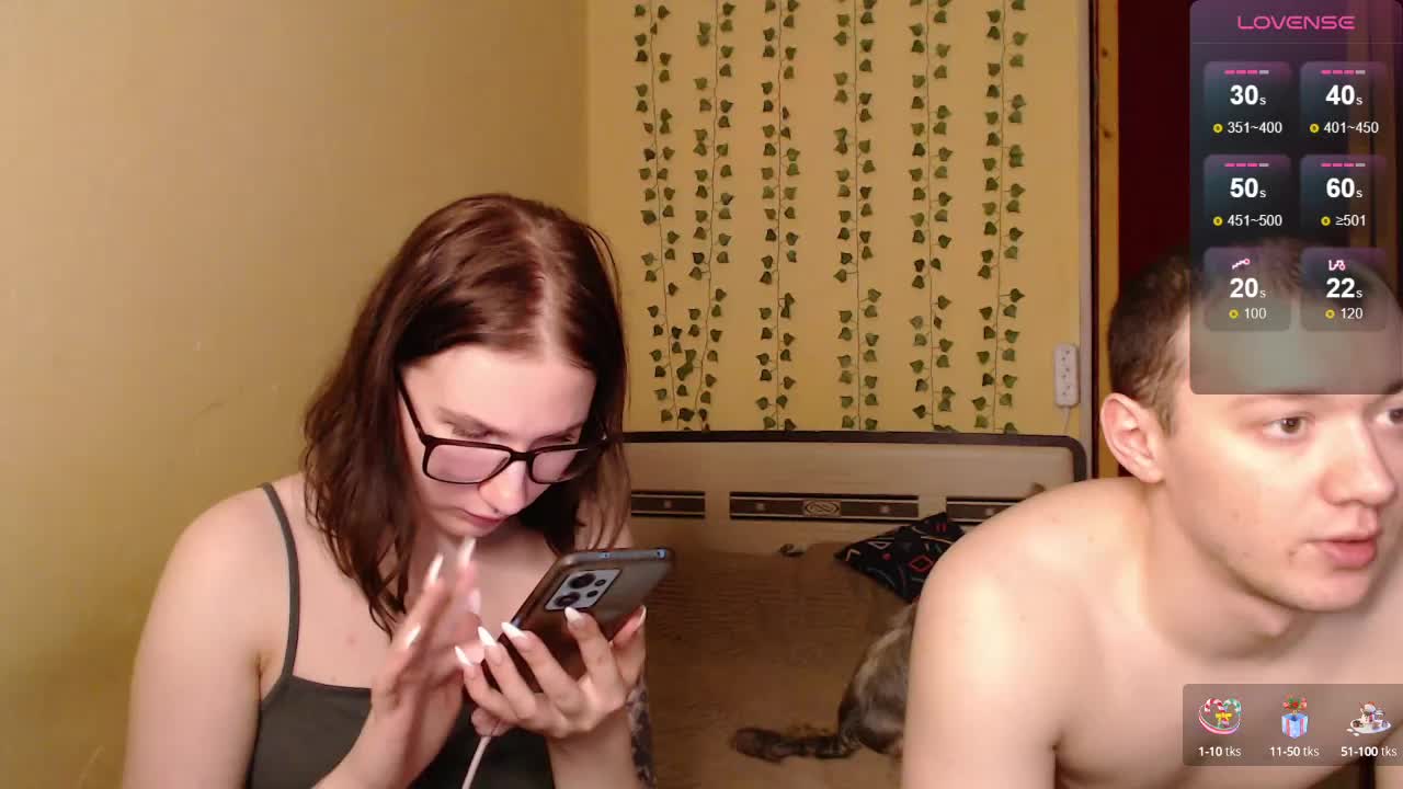 Emma_and_tyler1 Cam Show Recorded 2025-04-08