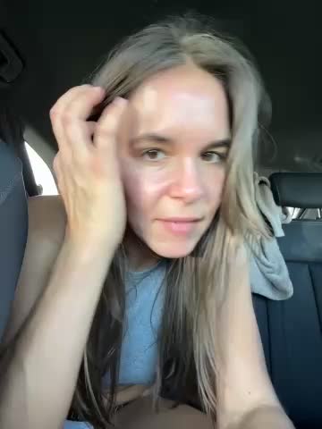 JuicyFruits93 Cam Show Recorded 2025-04-08