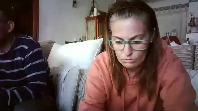 Lolahueso Cam Show Recorded 2025-04-08