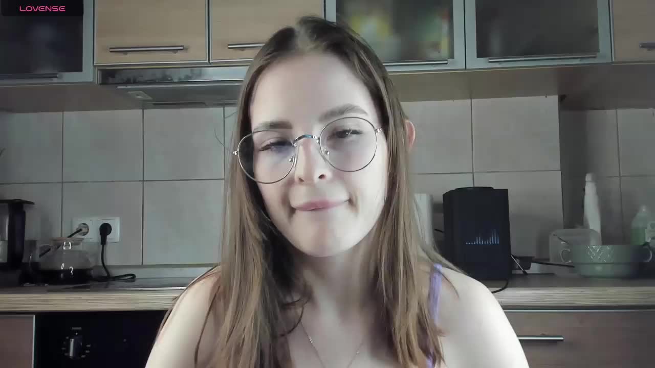 Wicked-twims Cam Show Recorded 2025-04-08