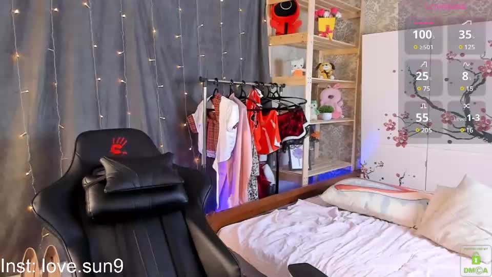 Michel_momsen Cam Show Recorded 2025-04-09