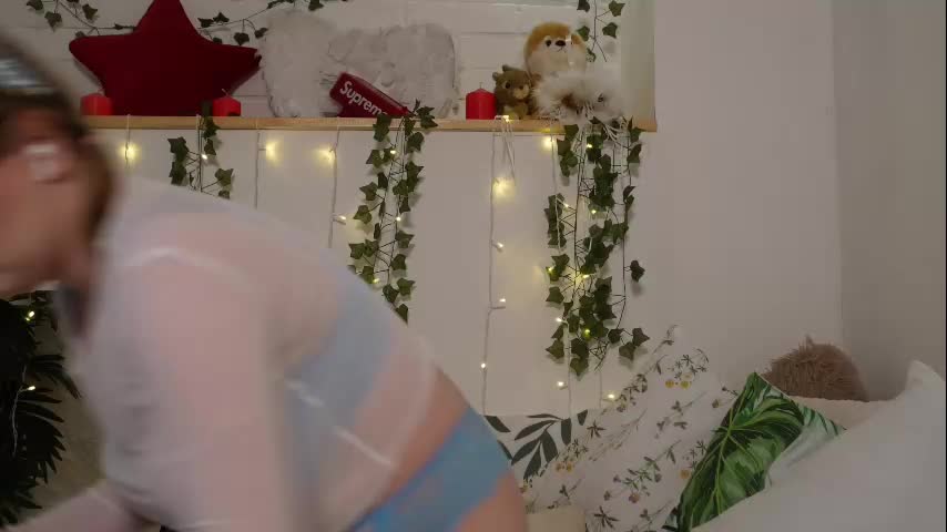 Monicaasis Cam Show Recorded 2025-04-09