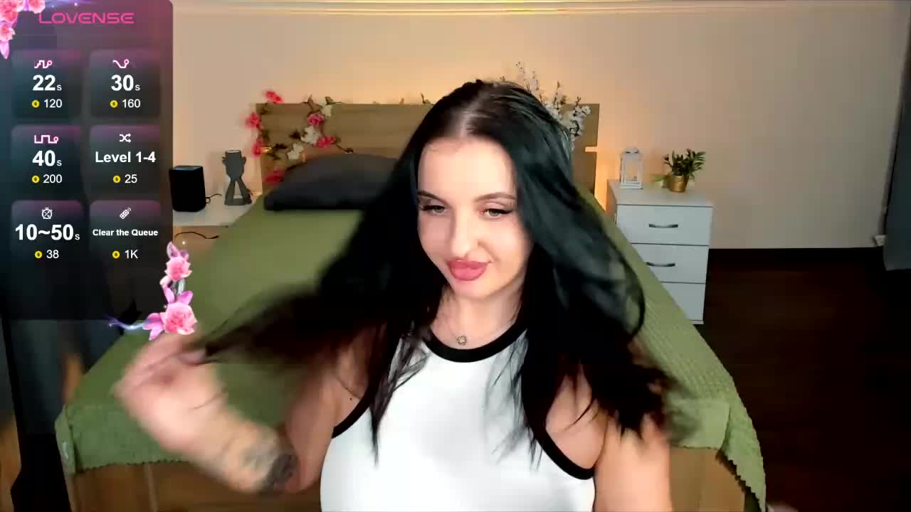 HopeSin Cam Show Recorded 2025-04-09
