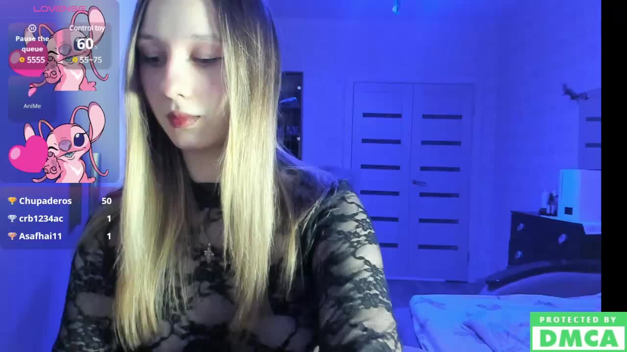 6Christina6 Cam Show Recorded 2025-04-09