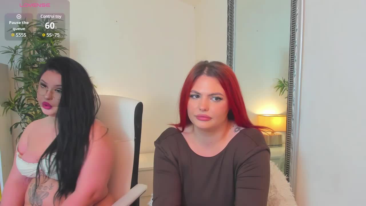 Mis_oxy Cam Show Recorded 2025-04-09