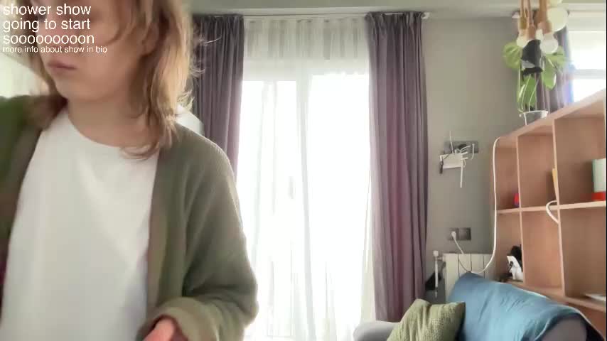 Holydori Cam Show Recorded 2025-04-09