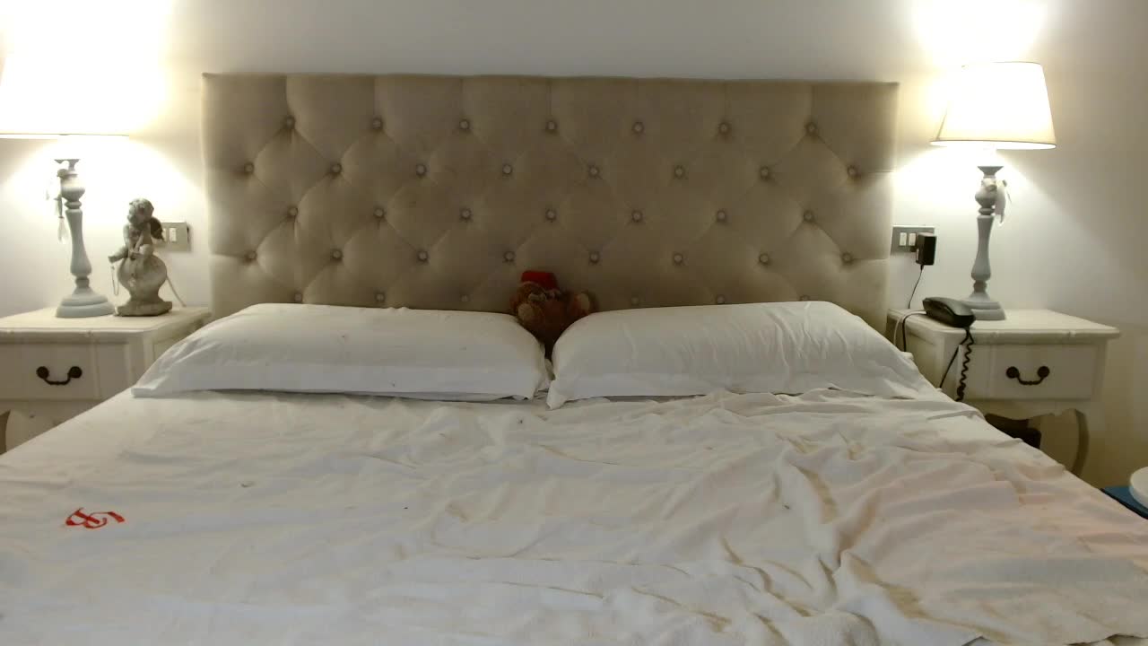 Sweet_Perry Cam Show Recorded 2025-04-09