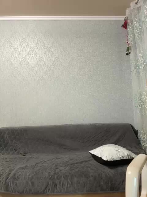 KitFox Cam Show Recorded 2025-04-10