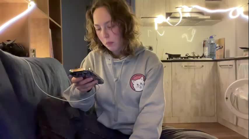 Holydori Cam Show Recorded 2025-04-10