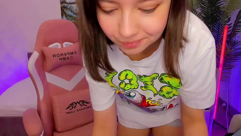 Lina_brownie Cam Show Recorded 2025-04-10