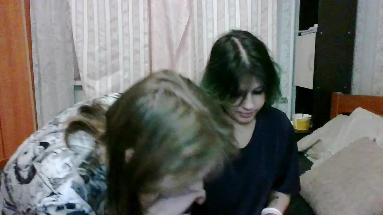Crystal-Porn-Love Cam Show Recorded 2025-04-10