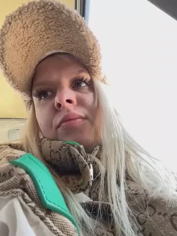 LikaCat Cam Show Recorded 2025-04-10