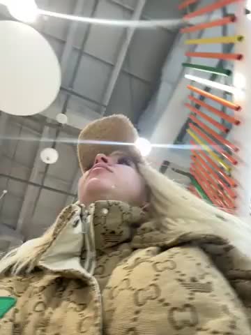 LikaCat Cam Show Recorded 2025-04-10