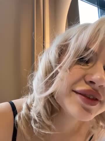 KissAvrora Cam Show Recorded 2025-04-10