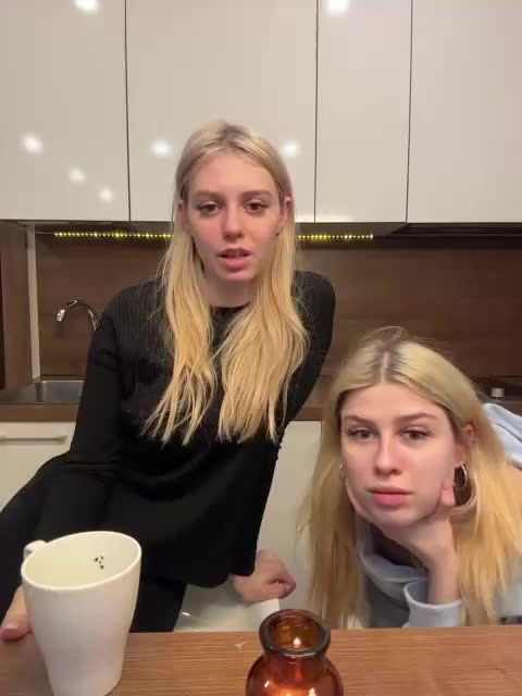 VibroMashulkaDashulka Cam Show Recorded 2025-04-10