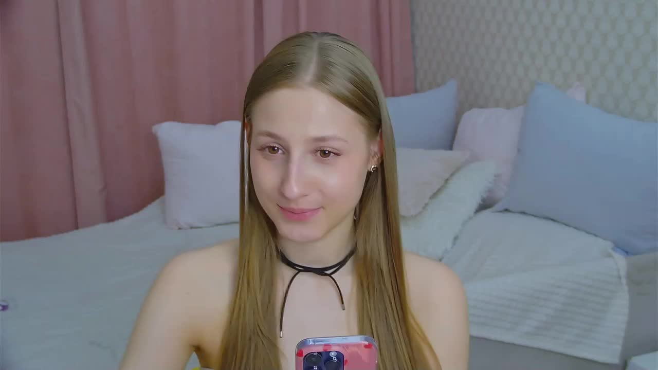BritneyCruze Cam Show Recorded 2025-04-10