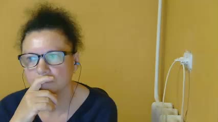 Liddia Cam Show Recorded 2025-04-10