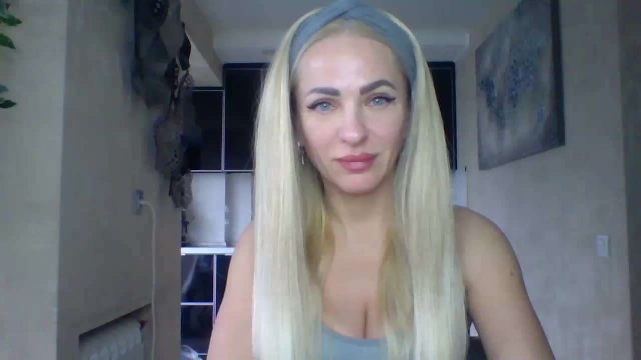 Marianna19777 Cam Show Recorded 2025-04-10