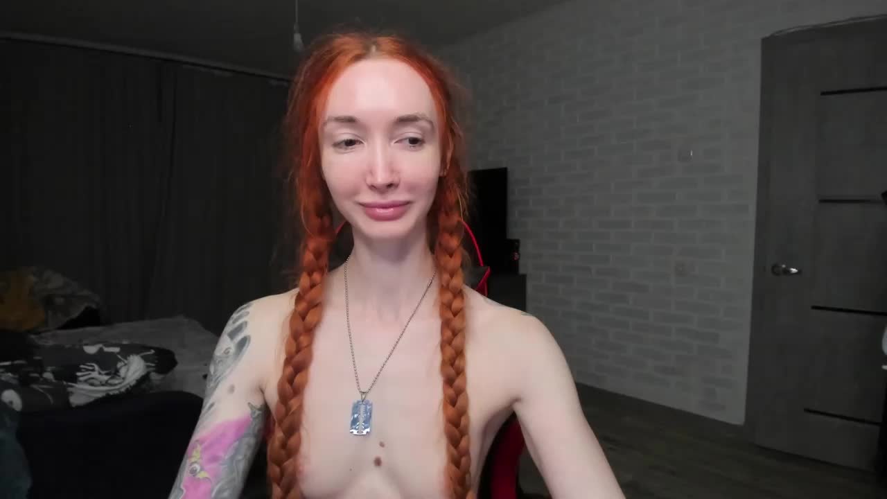 Roxy-Sun Cam Show Recorded 2025-04-11