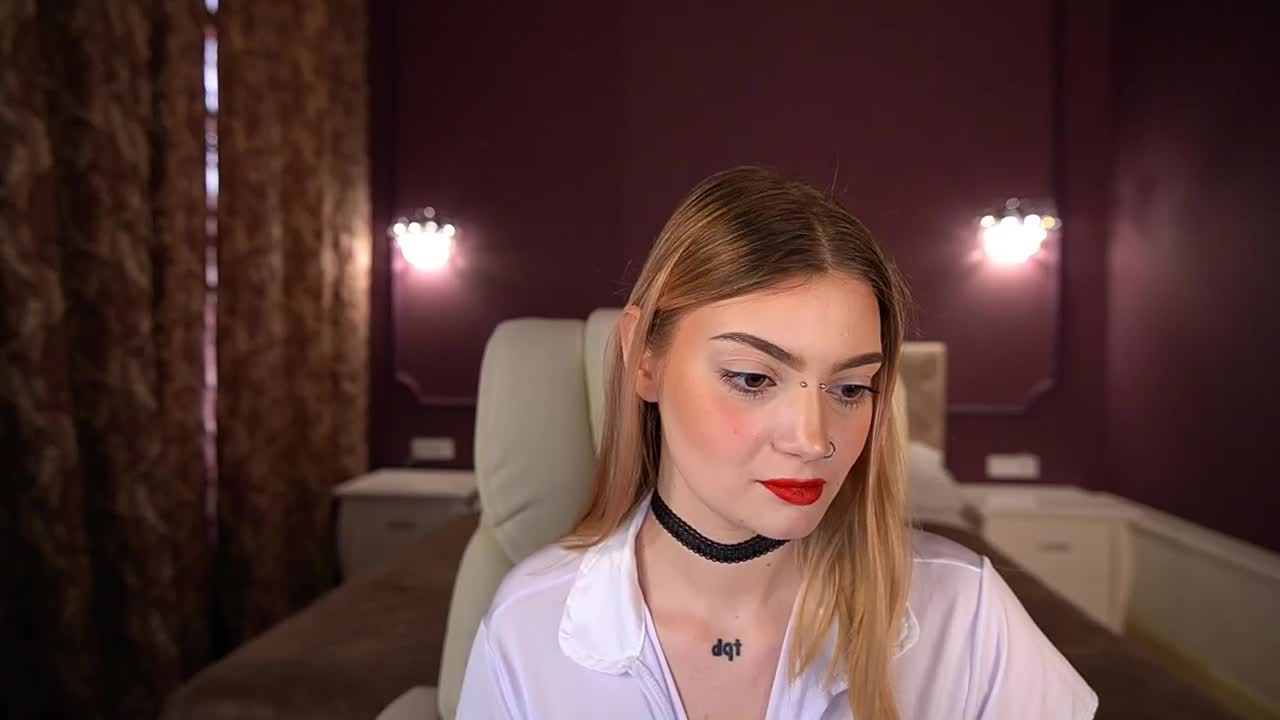 BayleeGlam Cam Show Recorded 2025-04-11