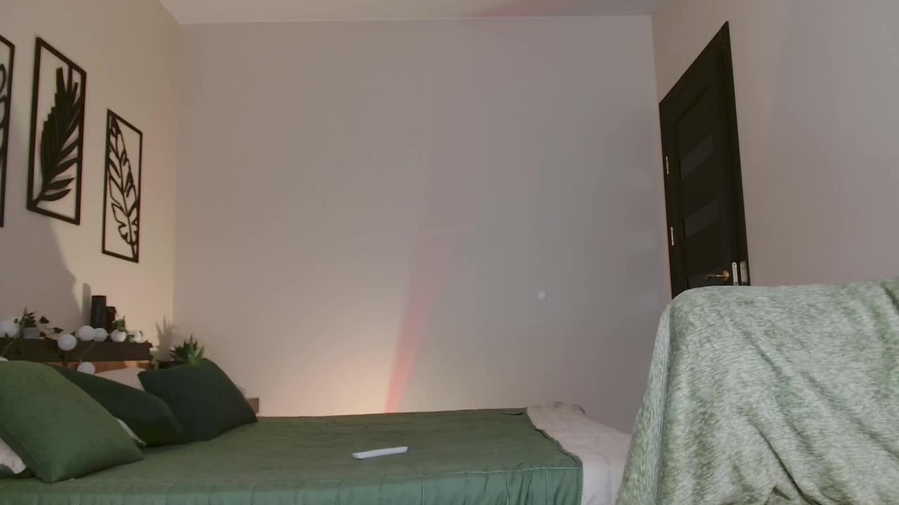 _Little_Pearl__ Cam Show Recorded 2025-04-11