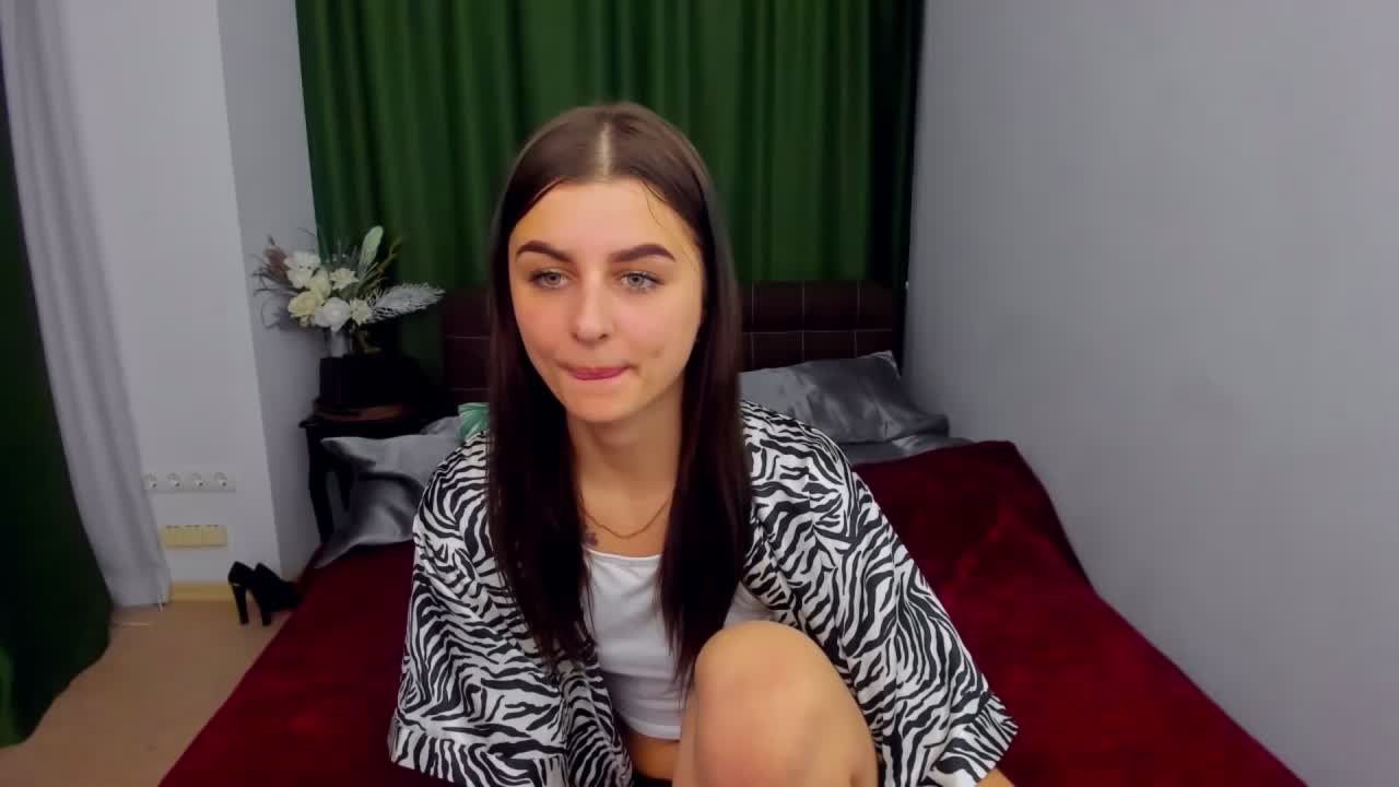 EmmaOlsen4u Cam Show Recorded 2025-04-11