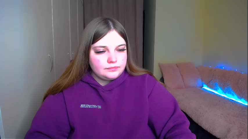 Emma_dorn Cam Show Recorded 2025-04-12