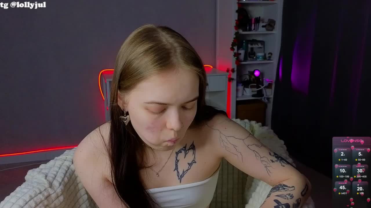 Doll_lol_ Cam Show Recorded 2025-04-12
