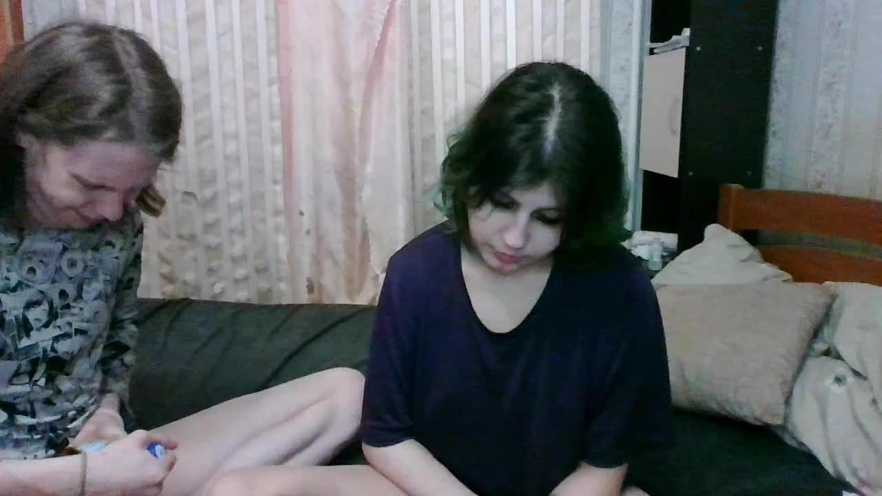 Crystal-Porn-Love Cam Show Recorded 2025-04-12