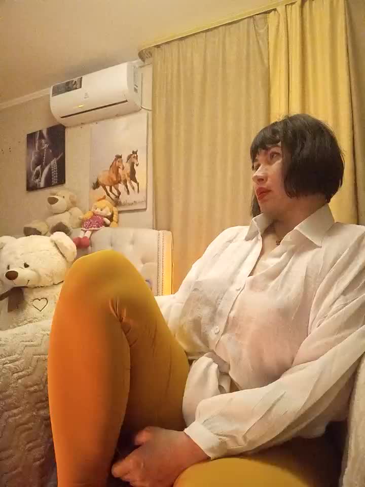 ROXOLANAA_SEXY Cam Show Recorded 2025-04-14