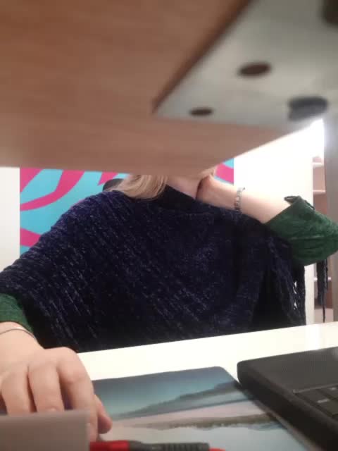 Xo4y-Tpax Cam Show Recorded 2025-04-14