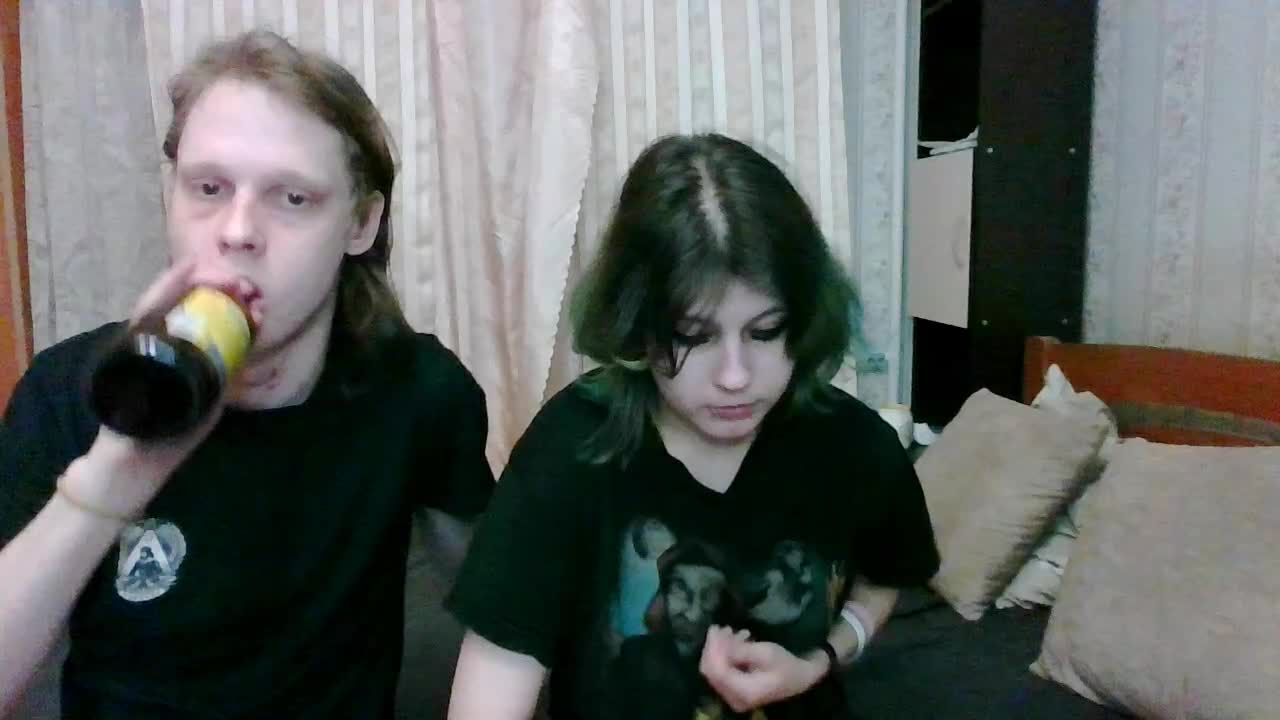 Crystal-Porn-Love Cam Show Recorded 2025-04-14