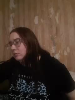 Linavia Cam Show Recorded 2025-04-14