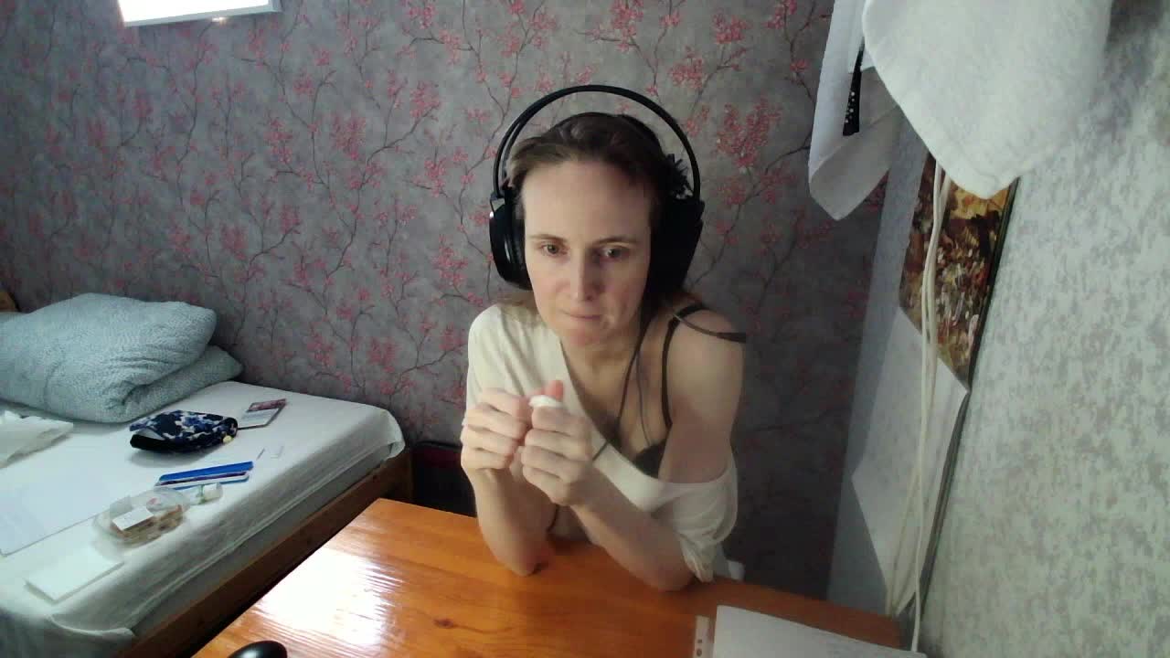 Magretta_Dering Cam Show Recorded 2025-04-15