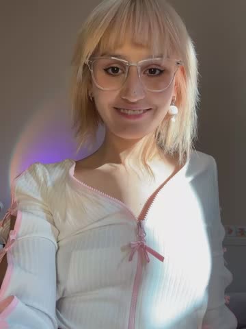 Bigbabykiki Cam Show Recorded 2025-04-15