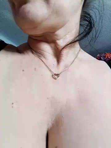 Lindaledi2 Cam Show Recorded 2025-04-15