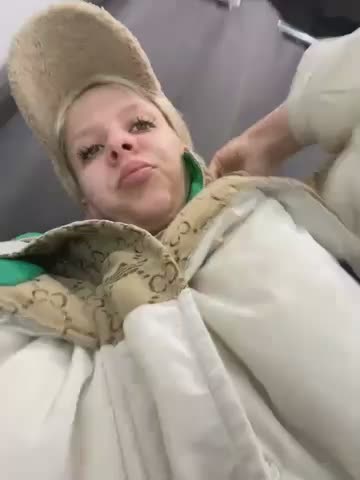 LikaCat Cam Show Recorded 2025-04-15