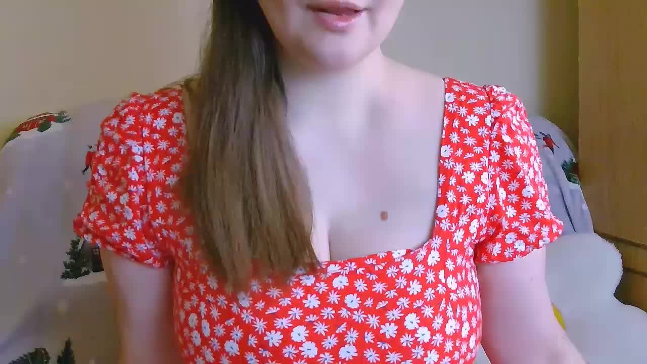 ChubbyMaia Cam Show Recorded 2025-04-15