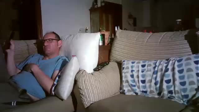 Lolahueso Cam Show Recorded 2025-04-16