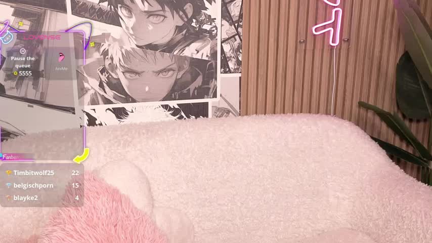 ElenaLarsson Cam Show Recorded 2025-04-16