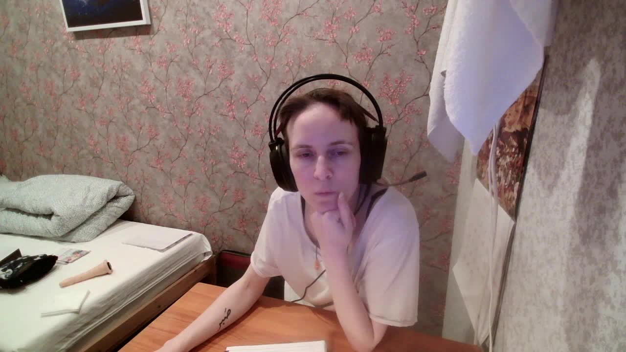 Magretta_Dering Cam Show Recorded 2025-04-16