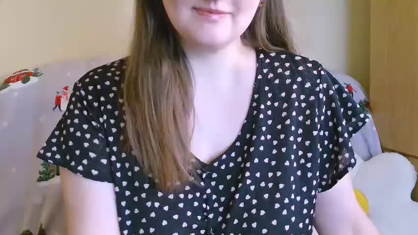 ChubbyMaia Cam Show Recorded 2025-04-16