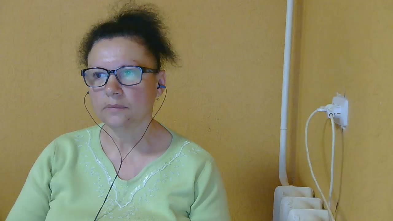 Liddia Cam Show Recorded 2025-04-16