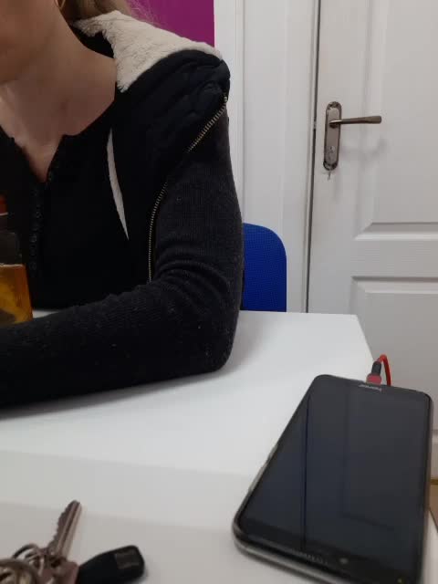 Xo4y-Tpax Cam Show Recorded 2025-04-16